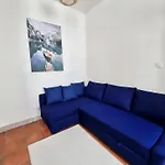 2 Room's Family Zemlinski 12