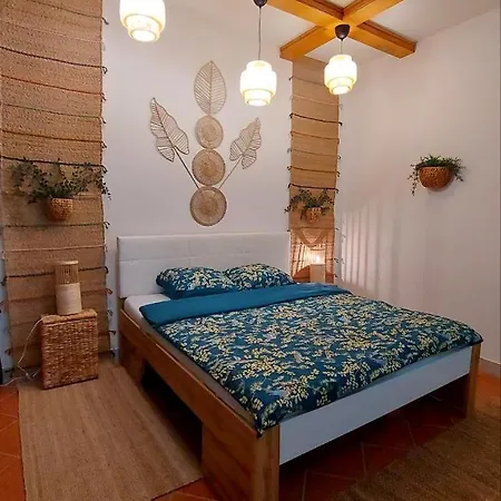 2 Room's Family Zemlinski 12 *
