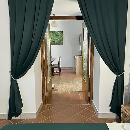 2 Room's Family Zemlinsky 12 Apartmán *