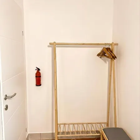 Appartamento 2 Room's Family Zemlinski 12 *