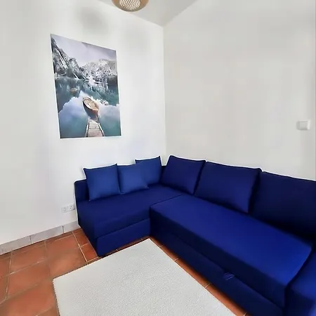 2 Room's Family Zemlinsky 12